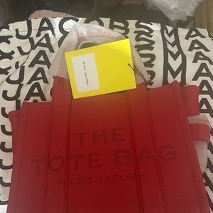 Marc Jacobs small red tote bag!!! Brand new 100% authentic